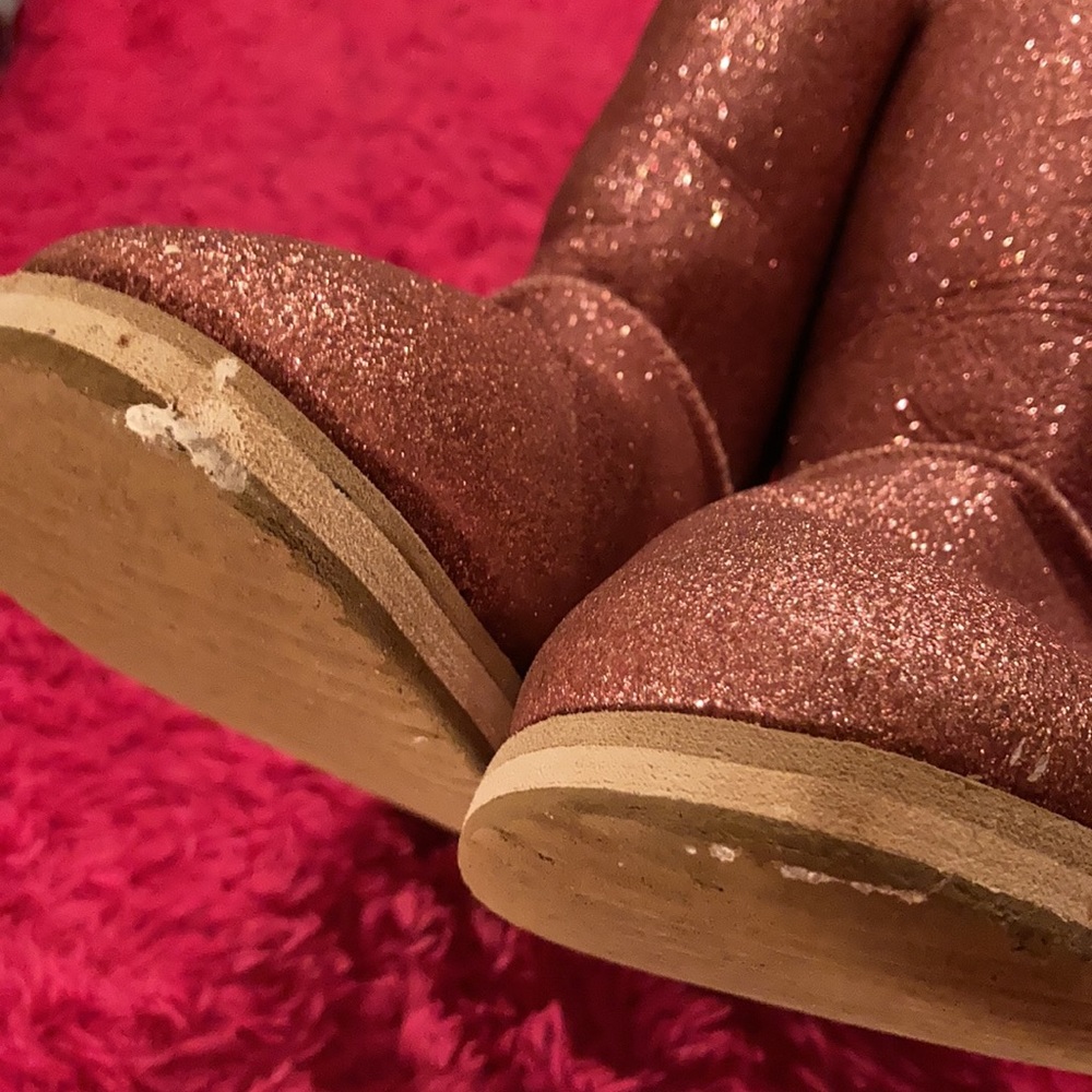 β€οΈβπ©ΉDONATEDβ Cute Sparkly Size 4 Girlβs Boots - Picture 3 of 6